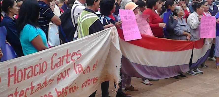 Obreros ceramistas exigen indemnización justa a Yacyreta