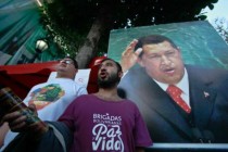 Diputados y pueblo chavista rechazan ofensas de la oposición hacia el Libertador