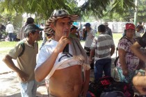 Movilización de Cooperativistas y Campesinos: La Vida en la Plaza