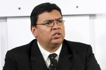Diputados estudiarán Juicio Político a De Vargas
