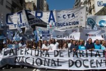 Maestros argentinos inician paro nacional de 48 horas