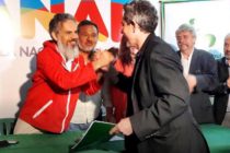 Leo Rubín inscribe candidatura a vicepresidente del país