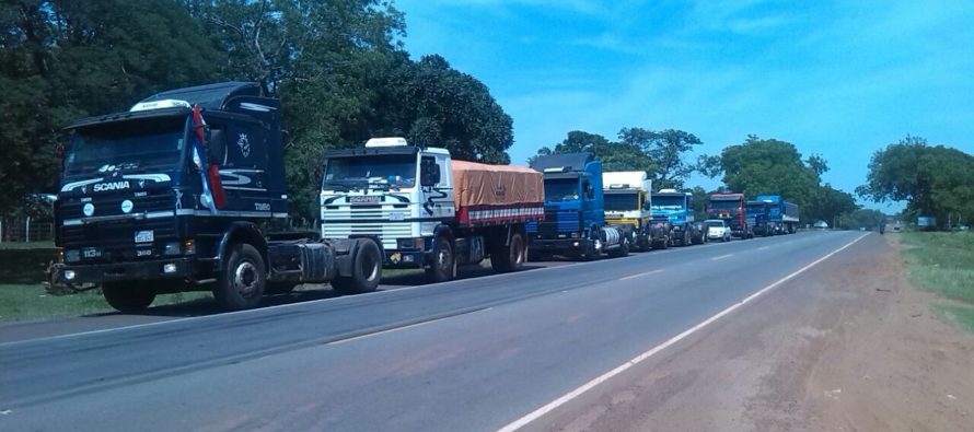 Federación de Camioneros amenaza con paro por suba de combustibles