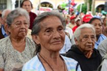 Senado aprueba pensión para adultos mayores